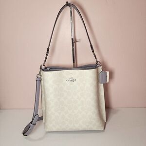NWT COACH CA561 MOLLIE BUCKET BAG IN SIGNATURE CANVAS Chalk Mist Purple